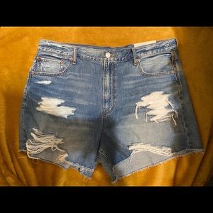 NWT - AE 90’s boyfriend denim shorts - size 16